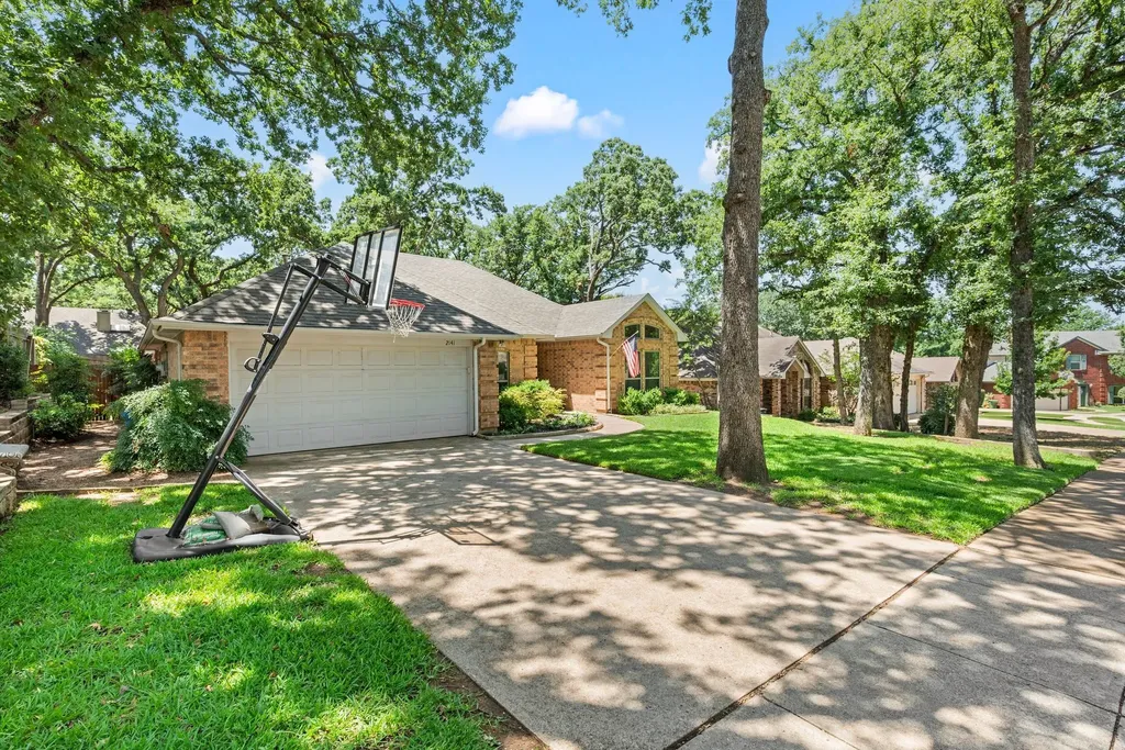 2141 N Aspenwood Drive Grapevine TX 76051