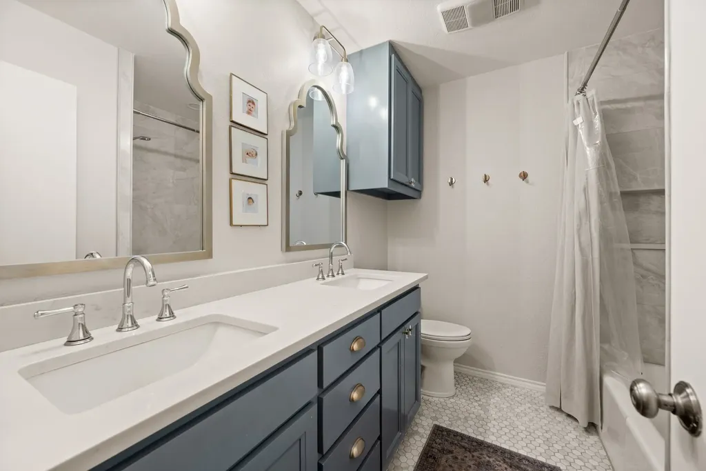2141 N Aspenwood Drive Grapevine TX 76051