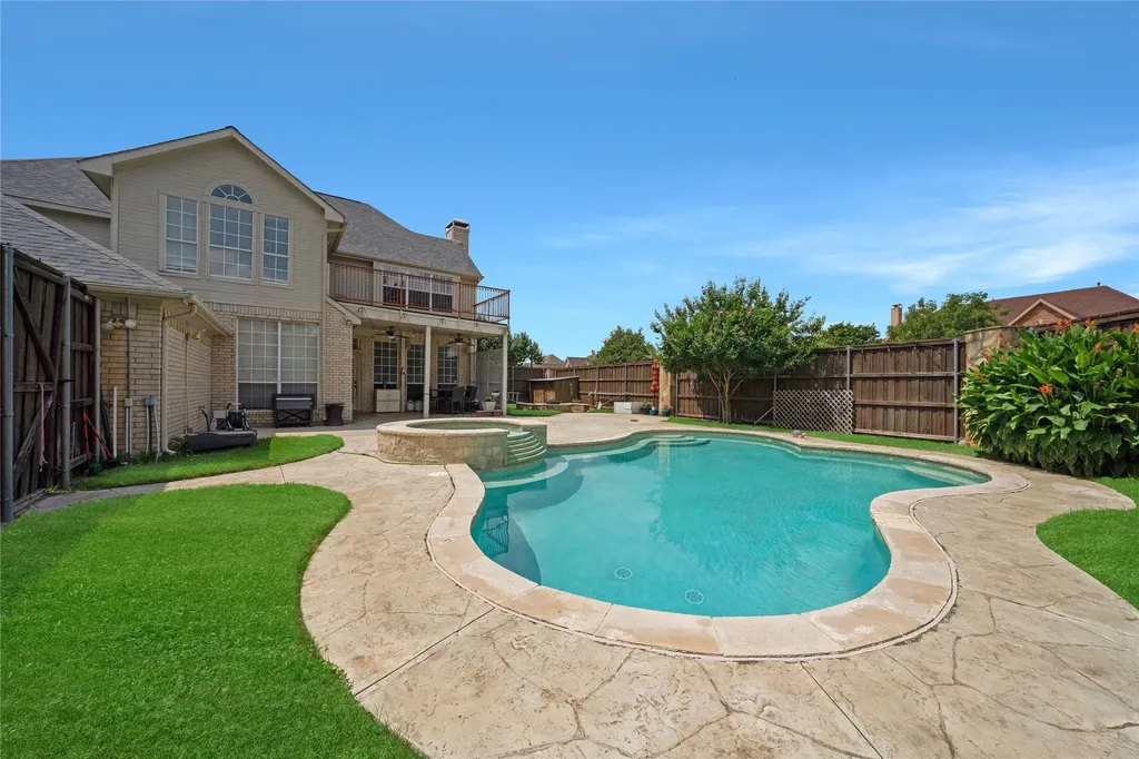 1300 Coral Drive Coppell TX 75019