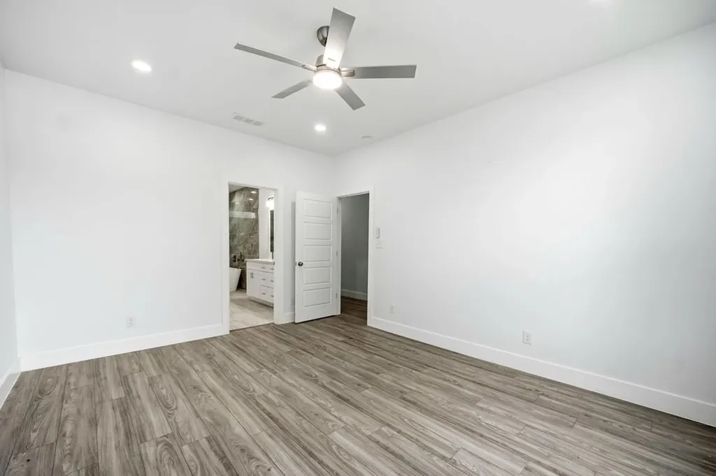713 Exeter Street Fort Worth TX 76104