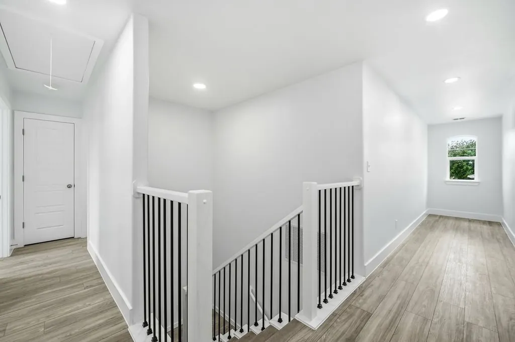 713 Exeter Street Fort Worth TX 76104