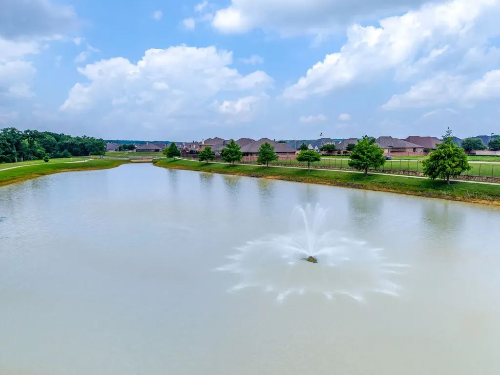131 Hawks Ridge Trail Burleson TX 76028