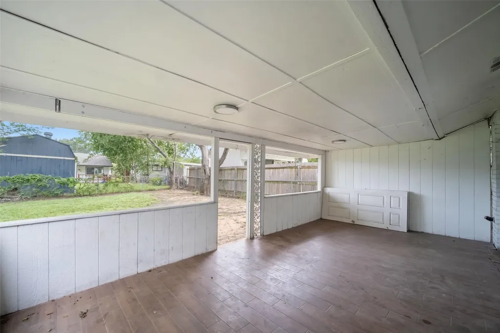 1606 Natches Drive Arlington TX 76014
