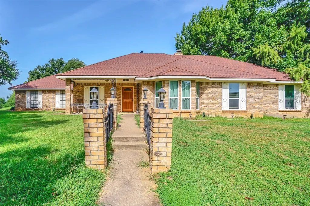 5404 Dana Point Drive Arlington TX 76017