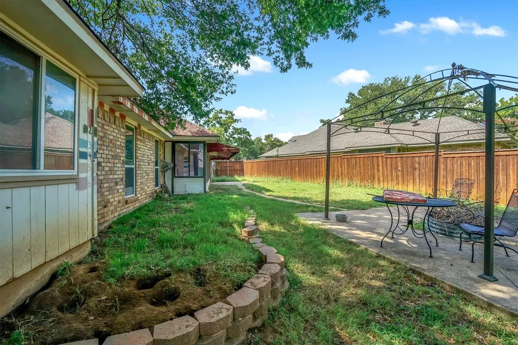 5404 Dana Point Drive Arlington TX 76017