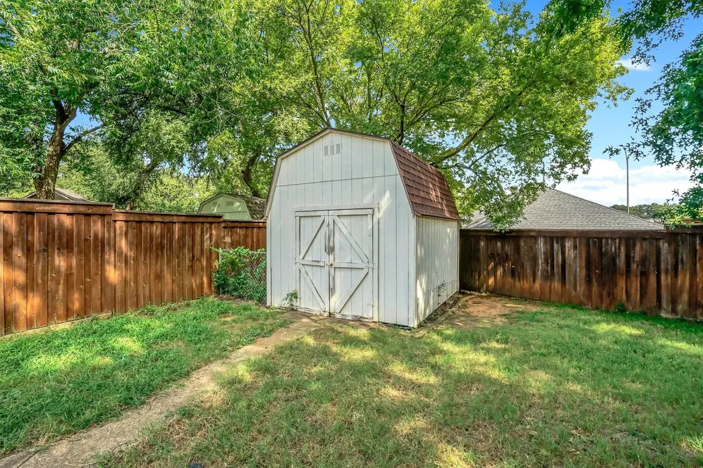 5404 Dana Point Drive Arlington TX 76017