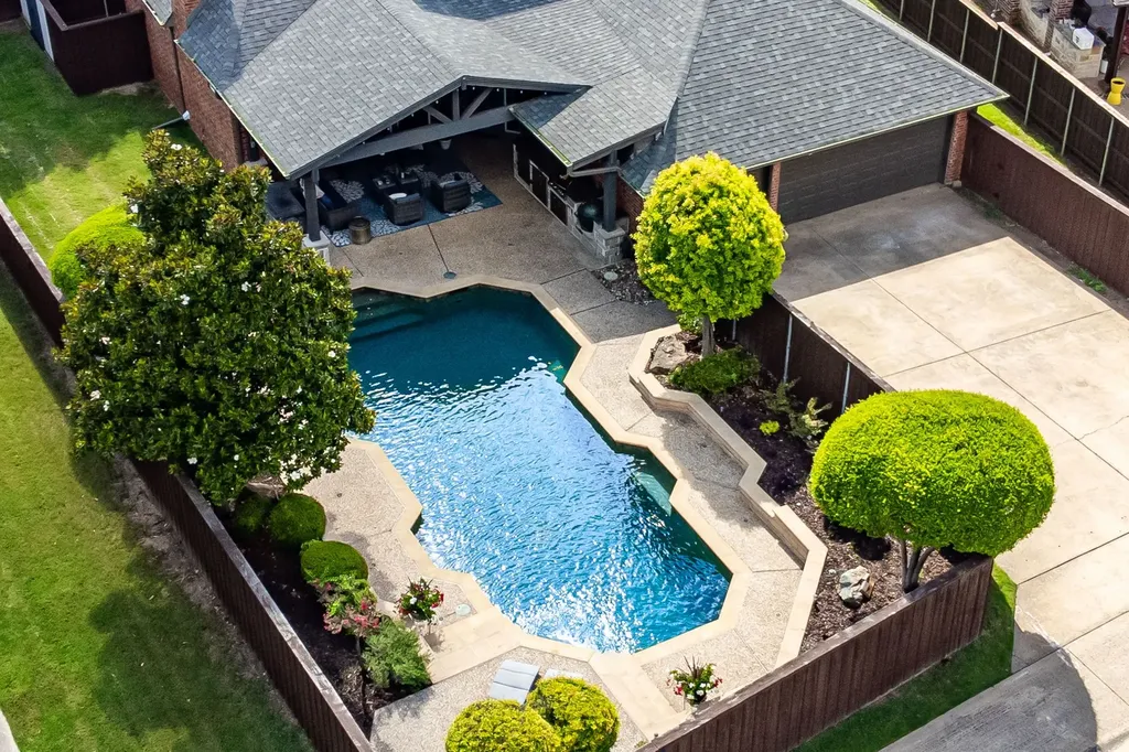 515 Saginaw Court Allen TX 75013