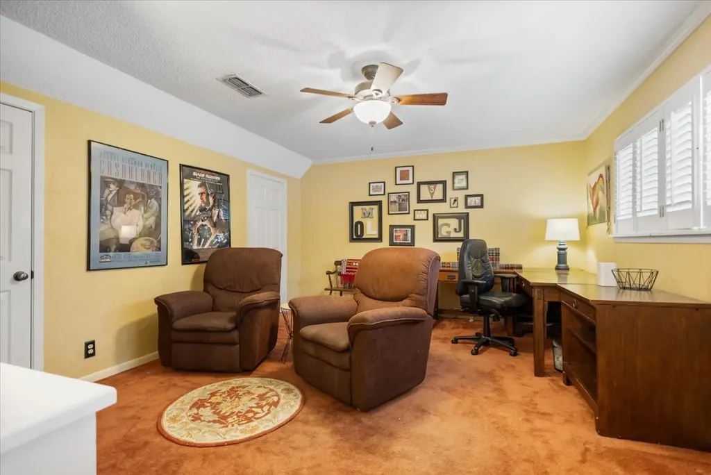 5911 Foxcroft Road Tyler TX 75703