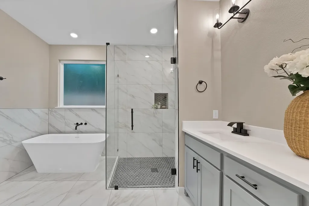 4523 S Ewing Avenue Dallas TX 75216