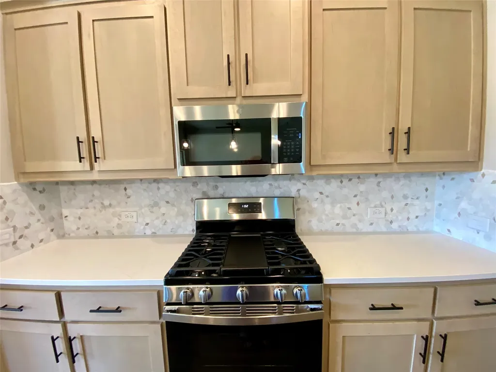 2914 Bridgepoint Street Crandall TX 75114