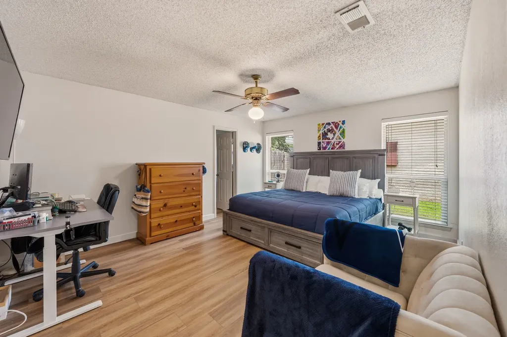 8009 Berrybrook Drive Watauga TX 76148