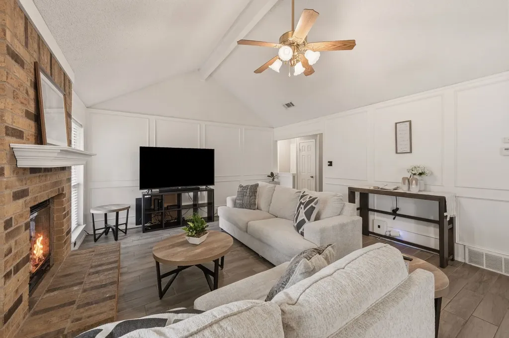 8009 Berrybrook Drive Watauga TX 76148