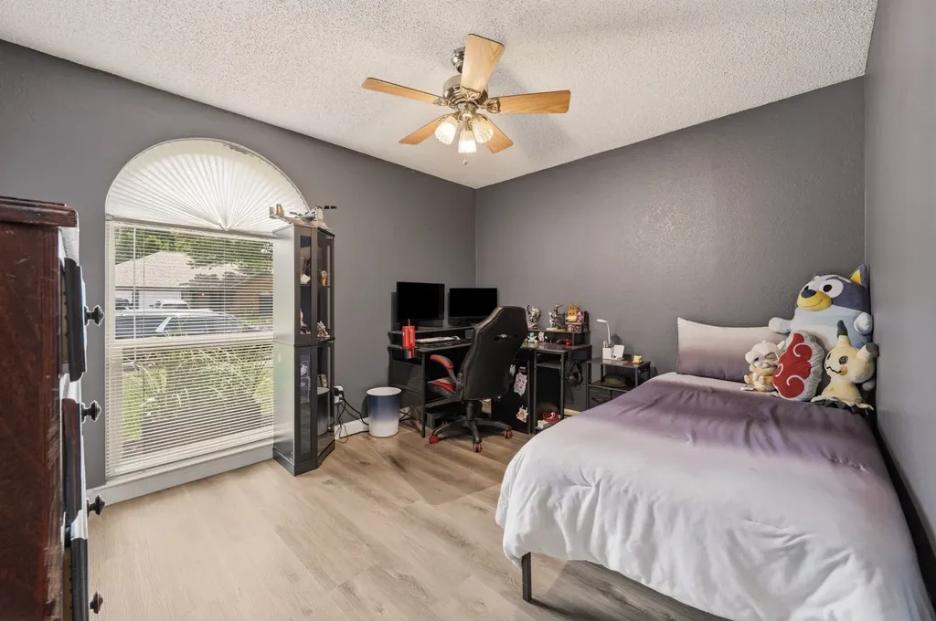 8009 Berrybrook Drive Watauga TX 76148