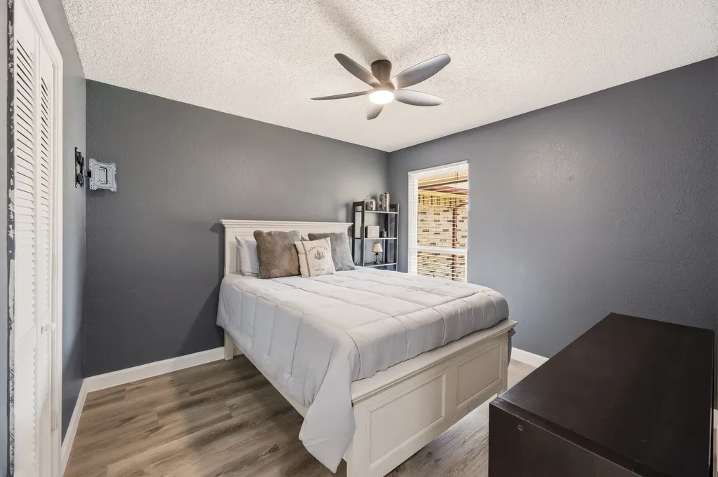 8009 Berrybrook Drive Watauga TX 76148