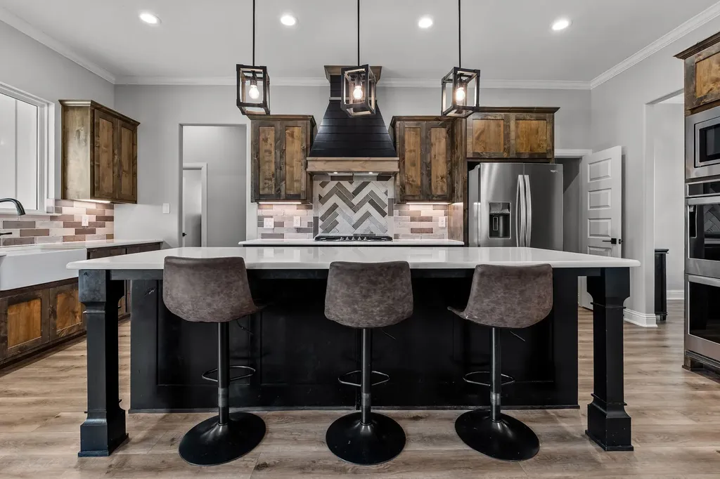 204 Zebrastone Way Poolville TX 76487