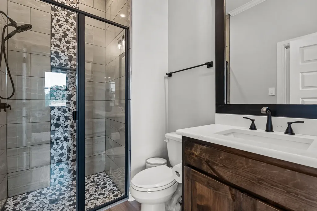204 Zebrastone Way Poolville TX 76487