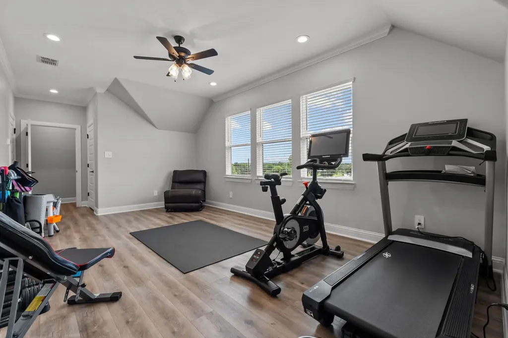 204 Zebrastone Way Poolville TX 76487