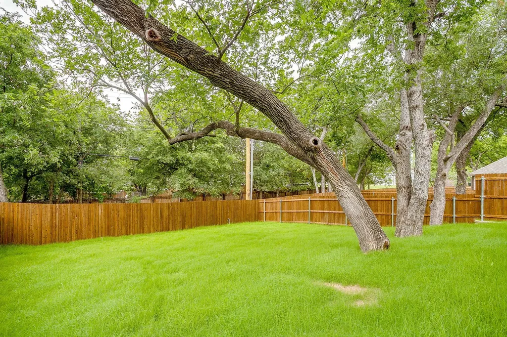 3219 NW 25th Street Fort Worth TX 76106