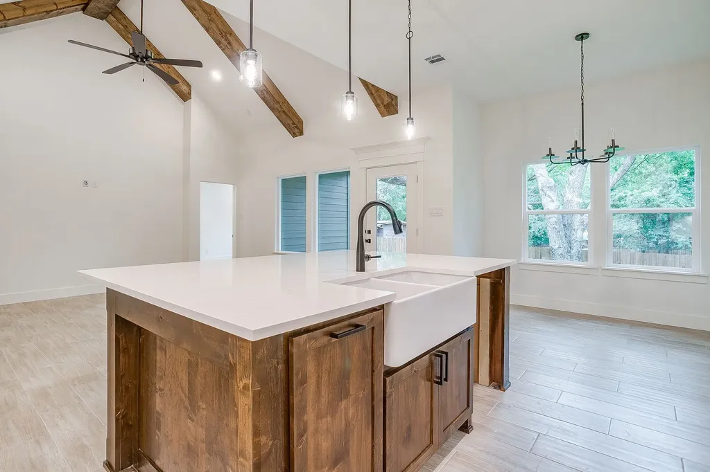 3219 NW 25th Street Fort Worth TX 76106