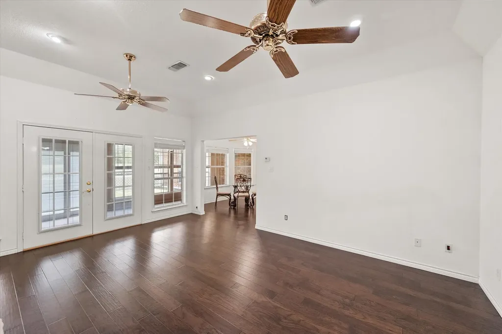 13021 Rudy's Way Streetman TX 75859