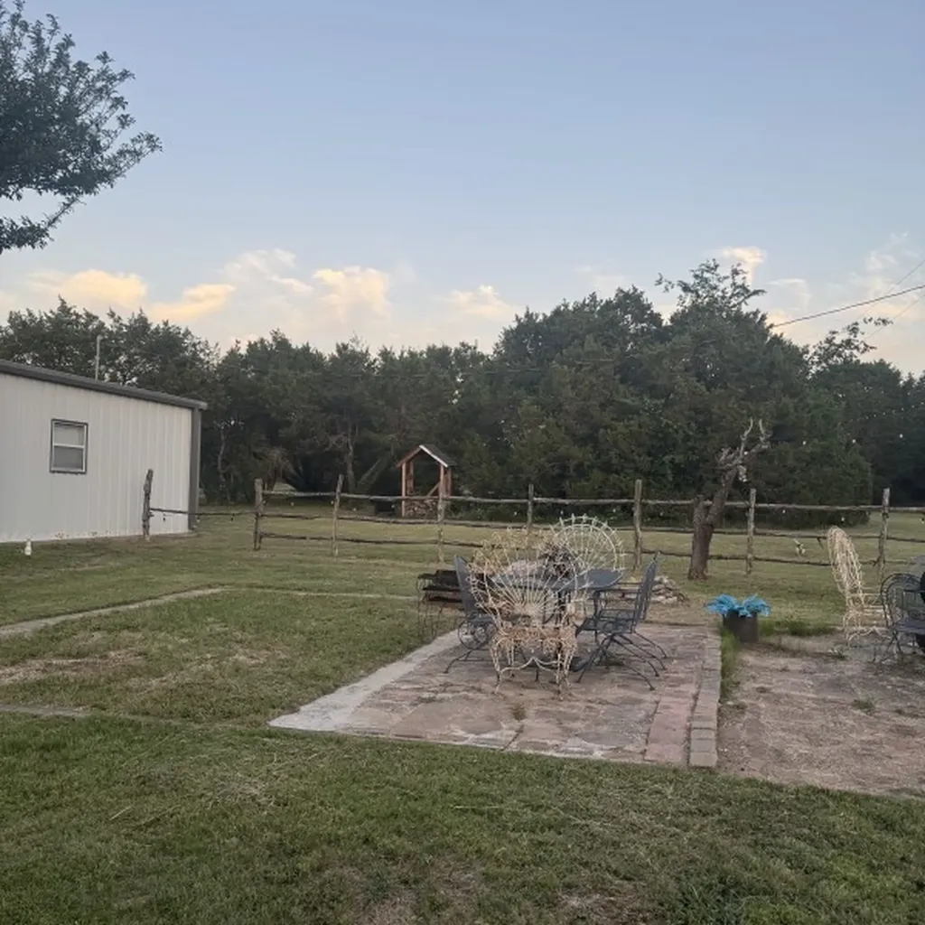 785 Tweedy Road Valley Mills TX 76689