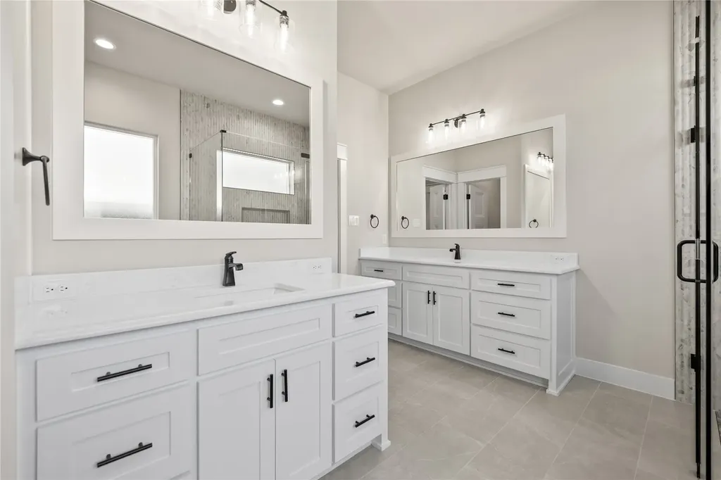 903 Boston Lane River Oaks TX 76114