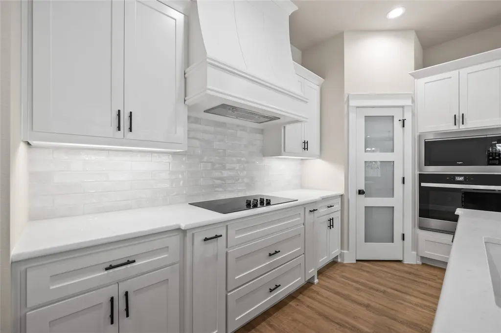 903 Boston Lane River Oaks TX 76114