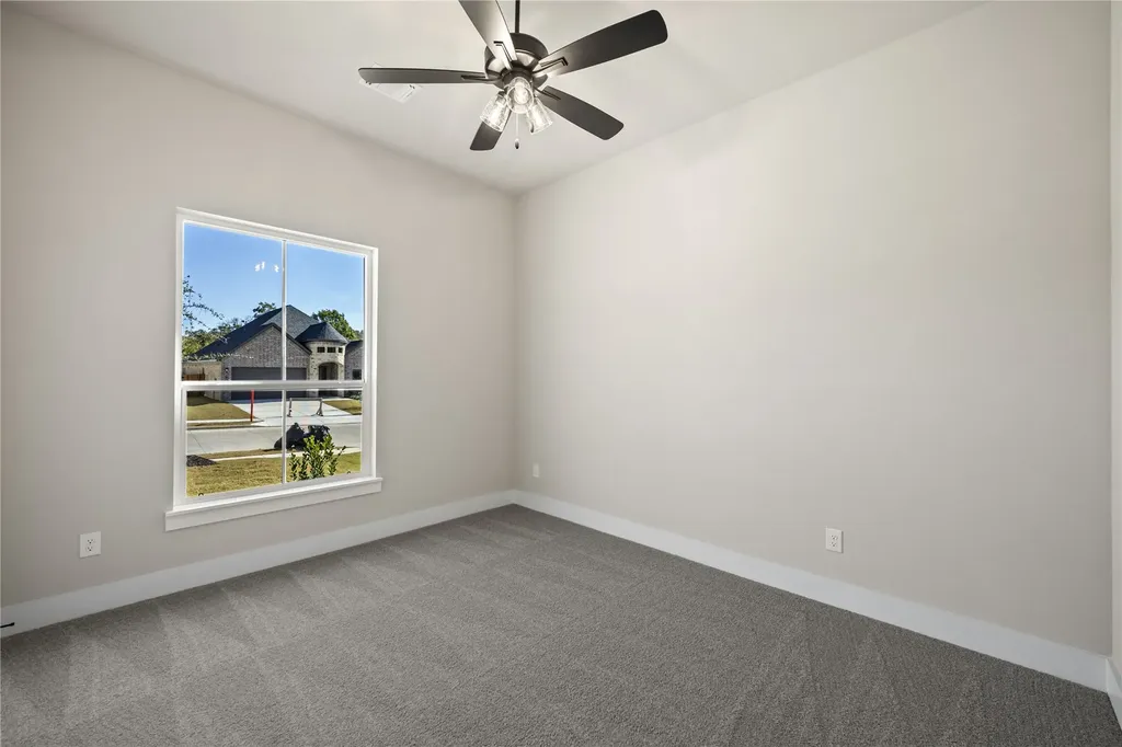 903 Boston Lane River Oaks TX 76114