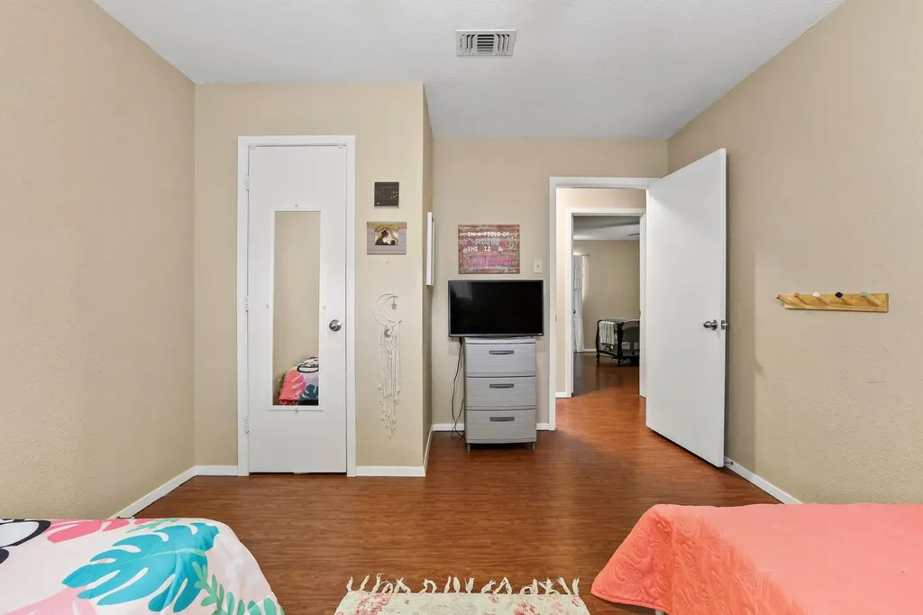 713 Patricia Drive Sherman TX 75090