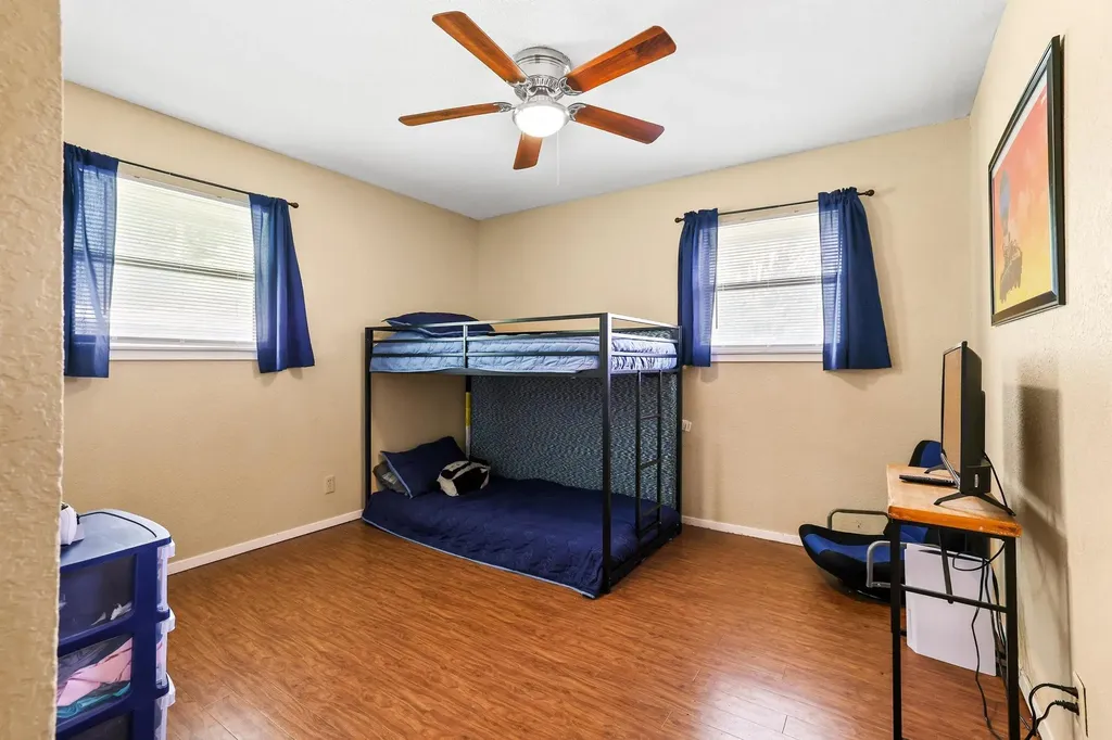 713 Patricia Drive Sherman TX 75090