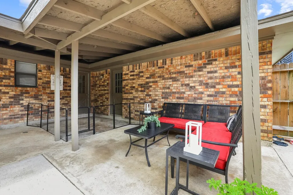 713 Patricia Drive Sherman TX 75090
