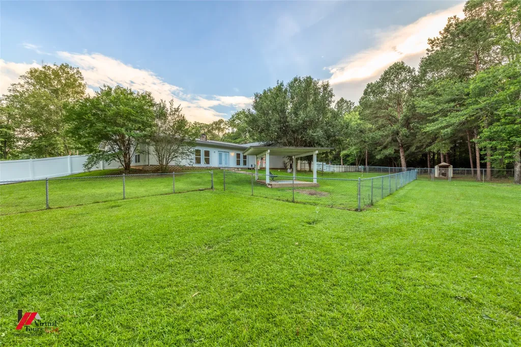 1580 Machen Drive Springhill LA 71075