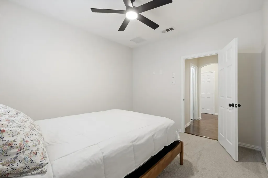 1336 Burnett Drive Lantana TX 76226