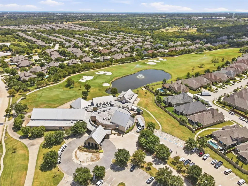 1336 Burnett Drive Lantana TX 76226