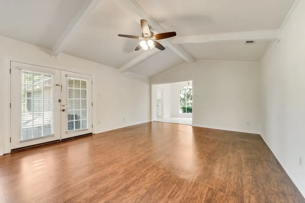 123 S Venice Drive Duncanville TX 75116