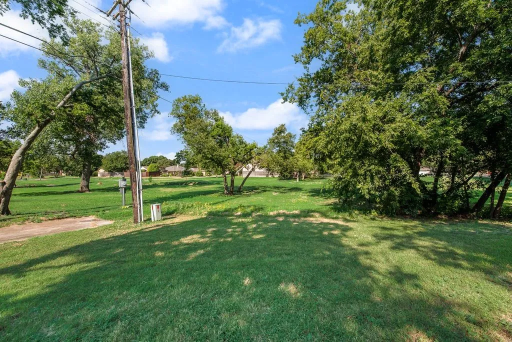 123 S Venice Drive Duncanville TX 75116