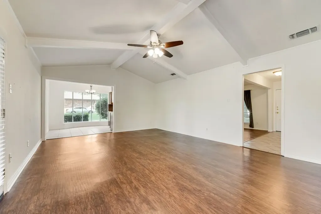 123 S Venice Drive Duncanville TX 75116
