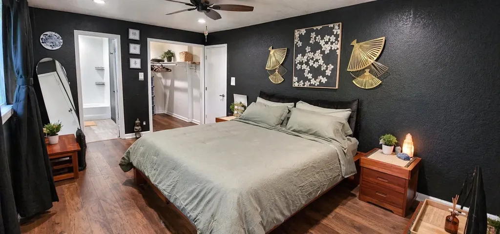 2409 Whitewood Drive Dallas TX 75233