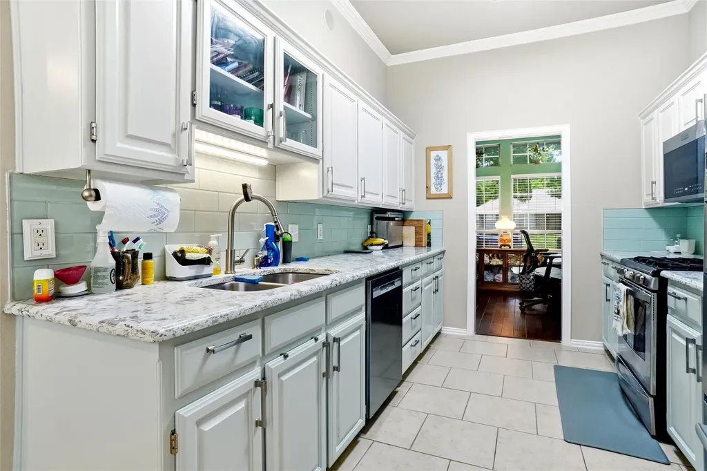 701 Western Trail Keller TX 76248