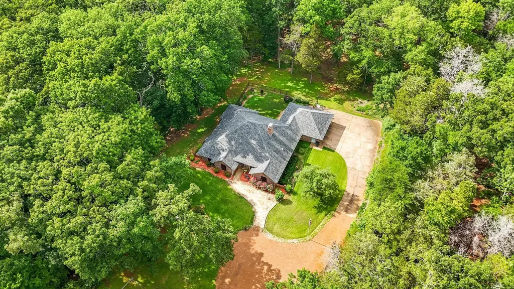 1749 E Us Highway 84 Palestine TX 75801