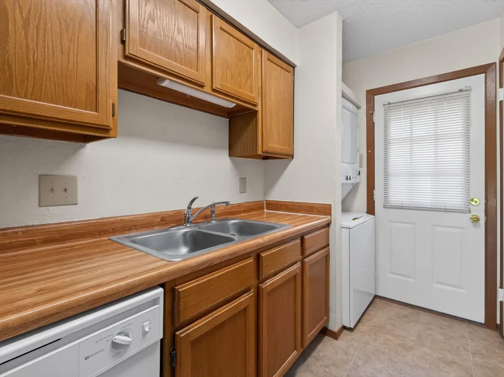 1805 W Spring Creek Parkway Plano TX 75023