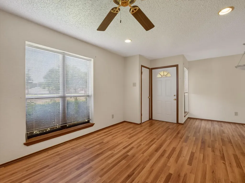 1805 W Spring Creek Parkway Plano TX 75023