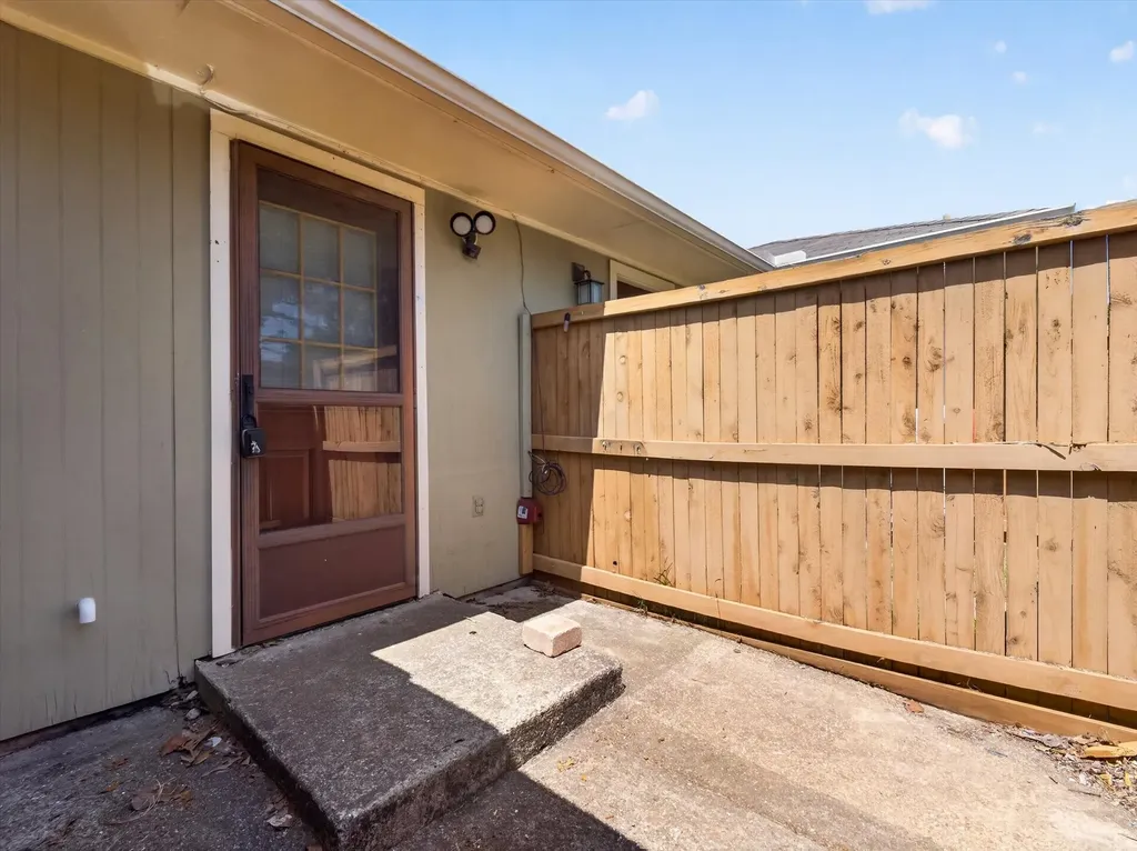 1805 W Spring Creek Parkway Plano TX 75023