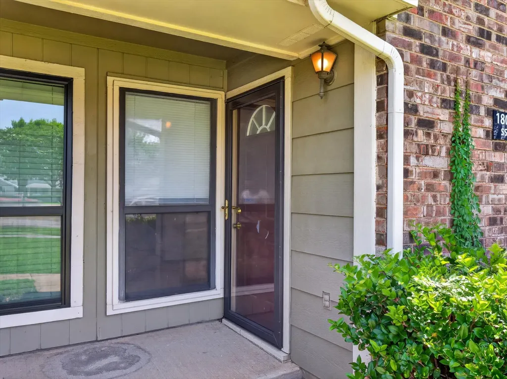 1805 W Spring Creek Parkway Plano TX 75023