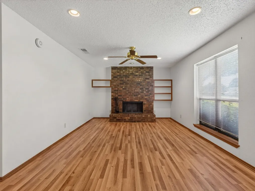 1805 W Spring Creek Parkway Plano TX 75023