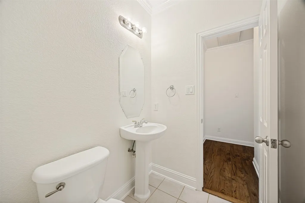 4437 Red Barn Drive Richardson TX 75082