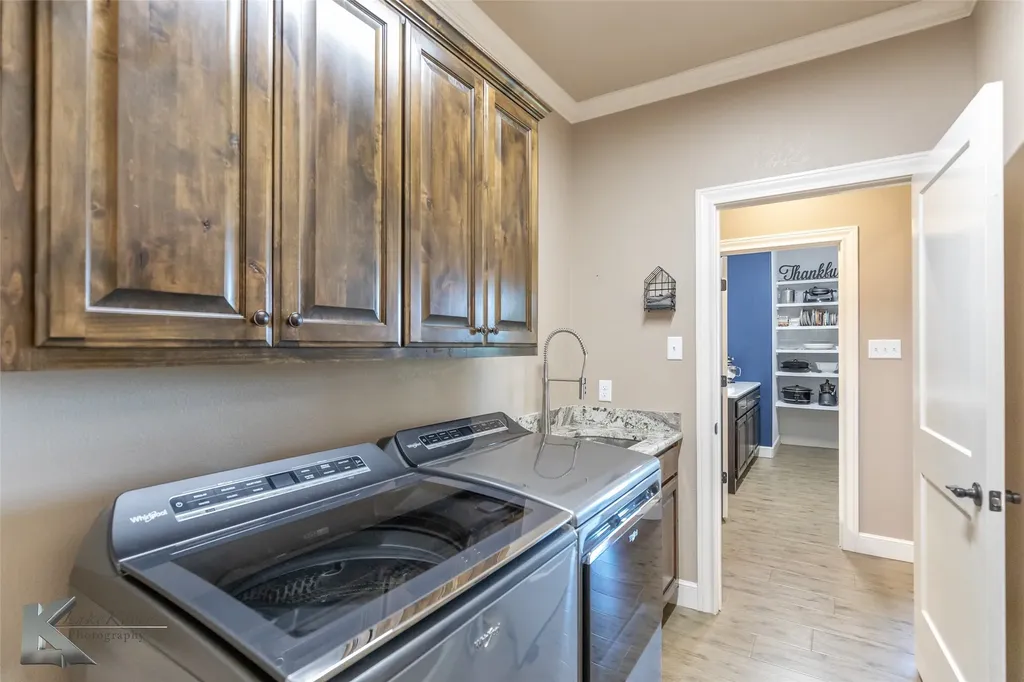 110 Moore Drive Tuscola TX 79562