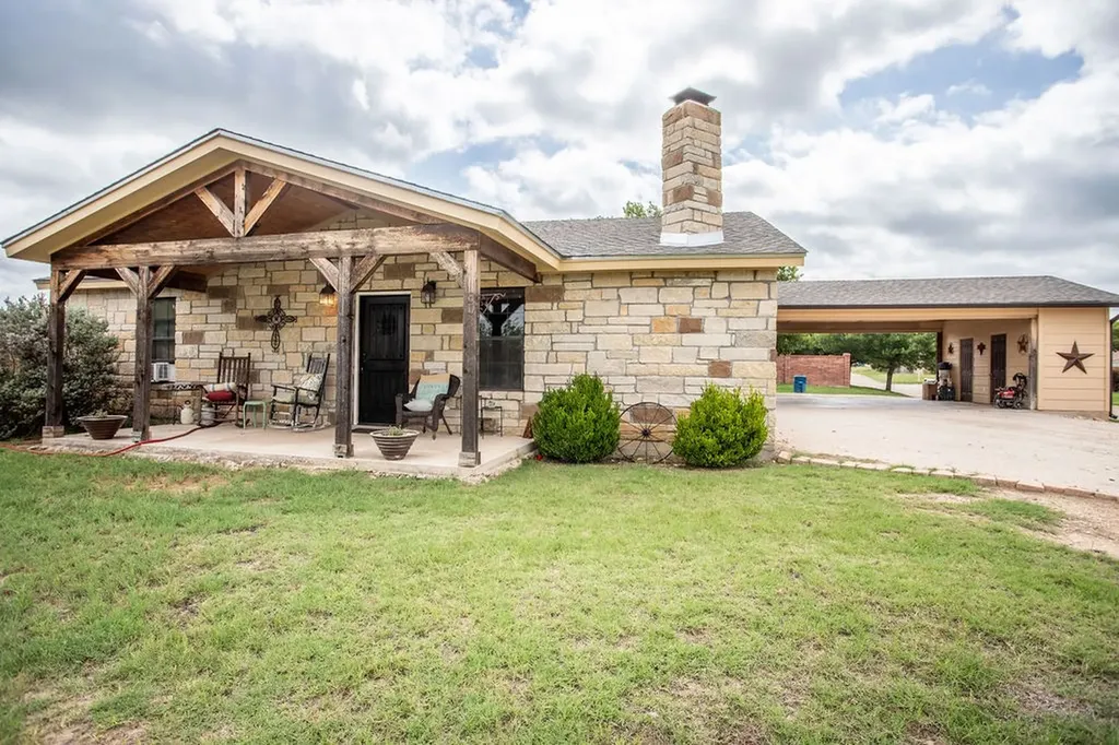 307 County Road 148 Albany TX 76430