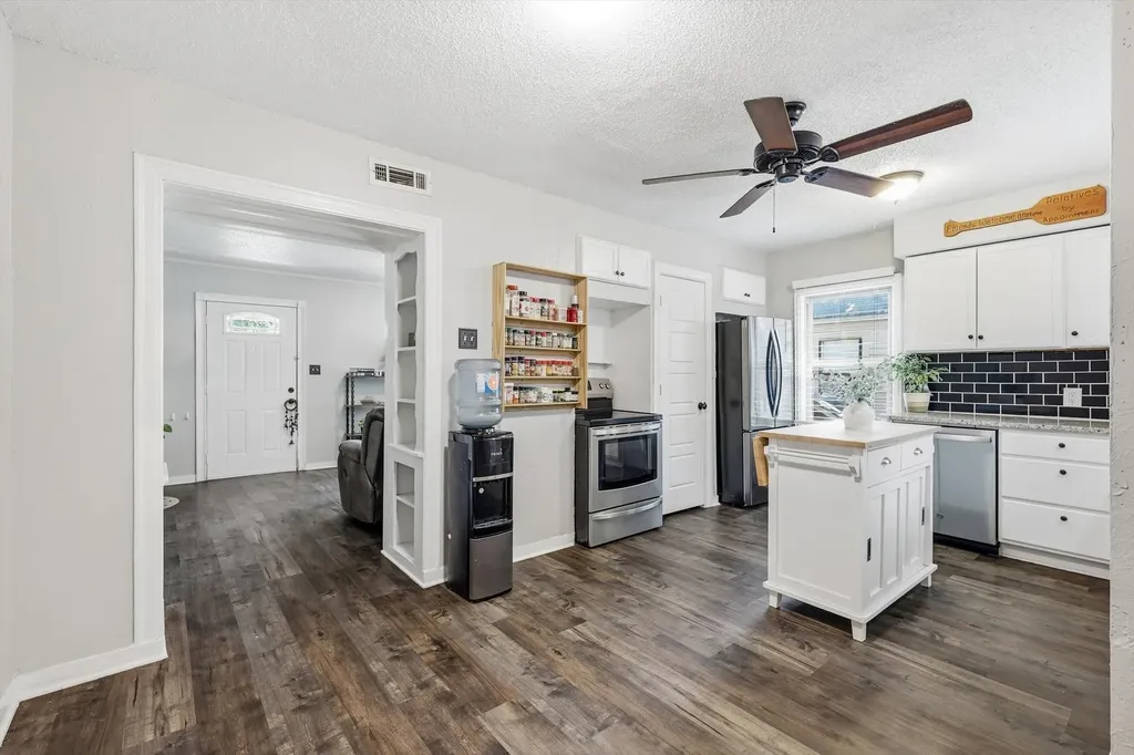 3601 Primrose Avenue Fort Worth TX 76111