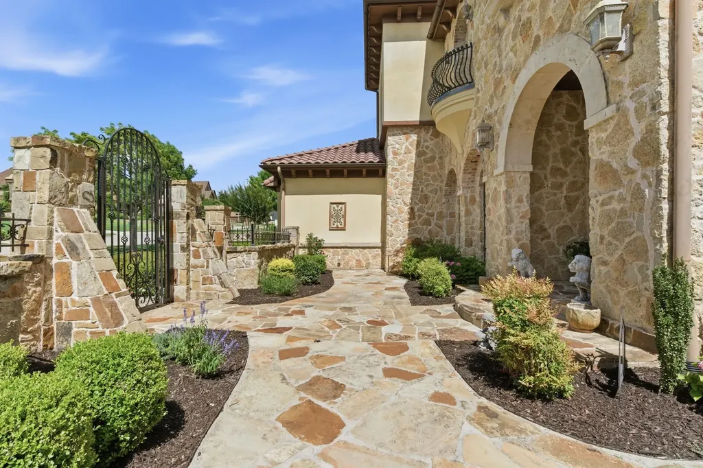 1100 Tuscany Terrace Keller TX 76262